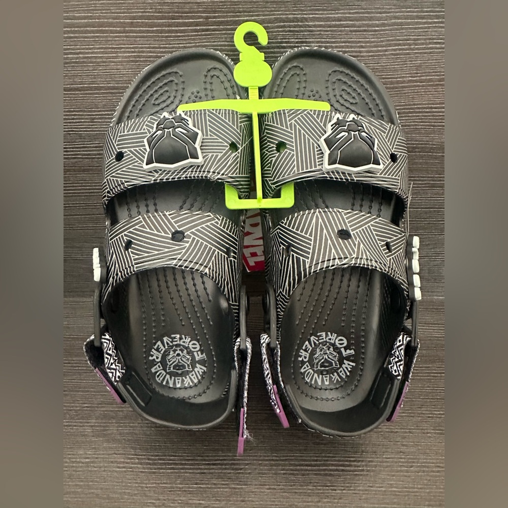 NWT CROCS Unisex Adult All-Terrain Black Panther Sandals -  Size M5/W7